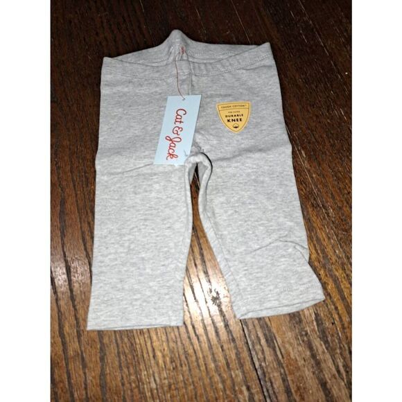 New Three 18 Month Cat & Jack Grey Stretch Pull On Pants Infant Baby Toddler - Picture 2 of 3